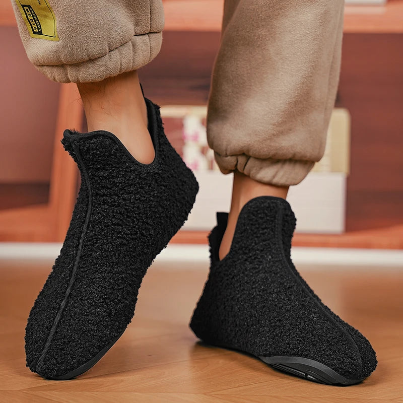 New Men Winter Slippers High Quality Light Weight Disign Shoes Fashion Women Plush Slipper Warm Slip on Casual Shoe for Couples