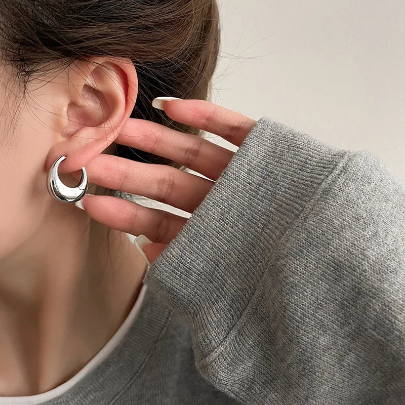 Punk Oval Hoop Earrings Metallic Geometric Ear Buckle Minimalist Style U-shaped Ear Buckle Daily Life Earring Accessories