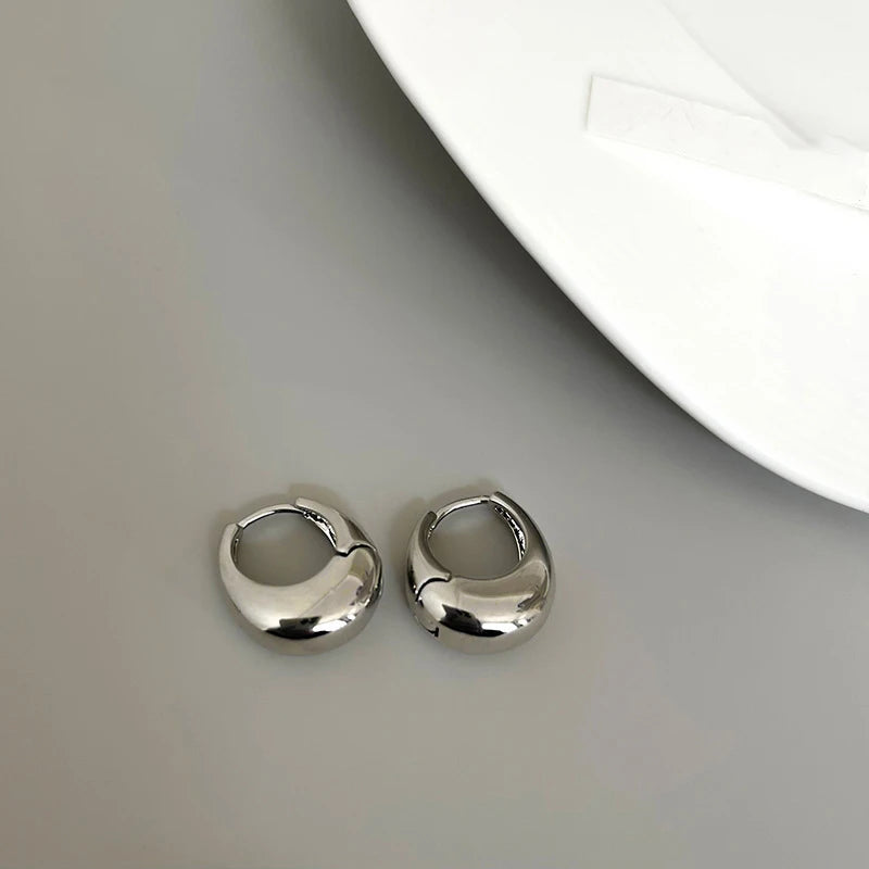 Punk Oval Hoop Earrings Metallic Geometric Ear Buckle Minimalist Style U-shaped Ear Buckle Daily Life Earring Accessories