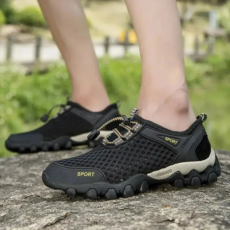 Wading Barefoot Sneakers Breathable Sneakers Men Shoes Fashion Shoes For Men Climbing Hiking Shoes Men Outdoor Beach