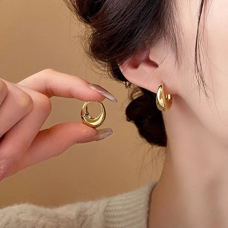 Punk Oval Hoop Earrings Metallic Geometric Ear Buckle Minimalist Style U-shaped Ear Buckle Daily Life Earring Accessories